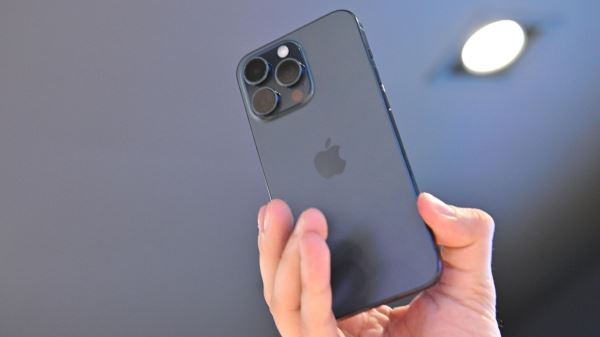 СМИ: Apple работает над складными iPhone0