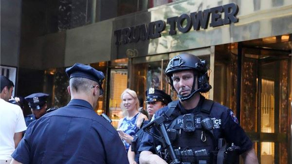 В Нью-Йорке усилили меры безопасности в районе небоскреба Trump Tower