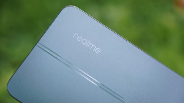 Обзор смартфона realme 12: памяти много не бывает1